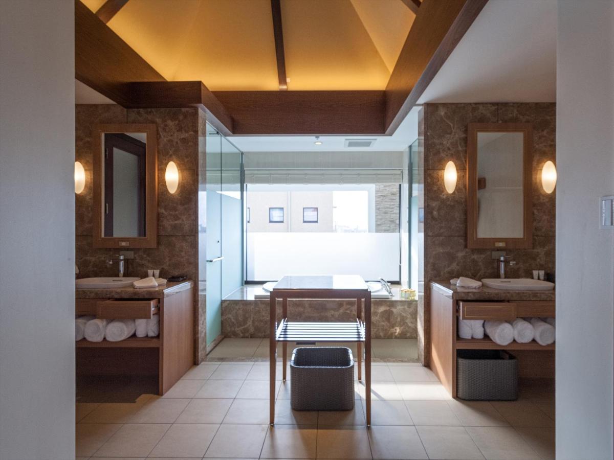 Hotel Okinawa Exes Naha Esterno foto